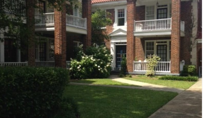 Vineville Court Apartments in Macon, GA - Foto de edificio