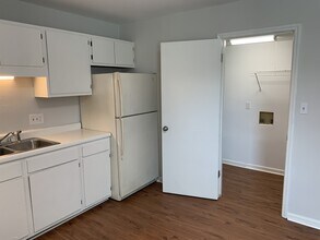 4205 Delbert Ave in Durham, NC - Building Photo - Building Photo