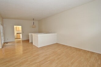 7149 W Ustick Rd in Boise, ID - Building Photo - Building Photo