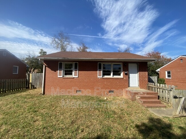 211 Duke St in Fredericksburg, VA - Building Photo - Building Photo