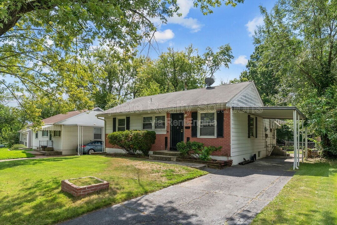 416 Lanark Rd in St. Louis, MO - Building Photo