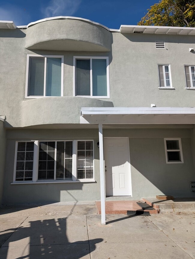 827 Laveta Ter, Unit SilverlakeEchoPark rental, Unit SilverlakeEchoPark rental