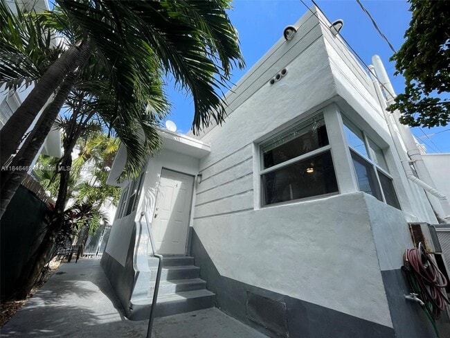 property at 726 8th St