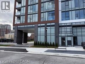 2088 James St in Burlington, ON - Building Photo - Building Photo