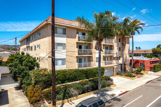 1311 S Grand Ave in San Pedro, CA - Building Photo - Building Photo