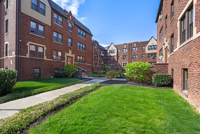 Ridley Manor in Ridley Park, PA - Building Photo - Building Photo