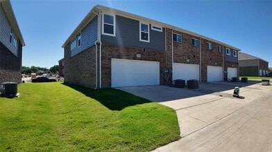 2944 Baneberry Ln in Mesquite, TX - Building Photo - Building Photo