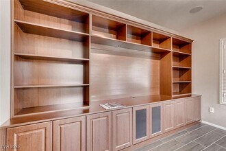 2348 Fossil Canyon Dr in Henderson, NV - Building Photo - Building Photo