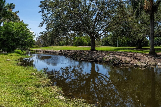 3140 Calle Largo Dr in Hollywood, FL - Building Photo - Building Photo