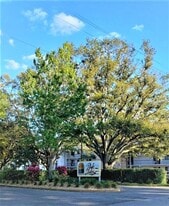 2085 Isle Royal Ct SE in Winter Haven, FL - Building Photo