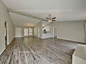 200 Kalmia Dr in Arlington, TX - Building Photo - Building Photo