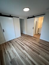 900 Elm St, Unit A in Benton, KY - Building Photo - Building Photo