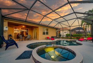 9022 Heritage Sound Dr in Bradenton, FL - Building Photo