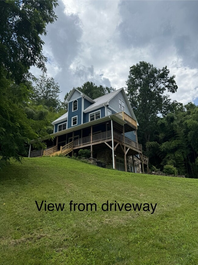 property at 22 Pear Tree Ln