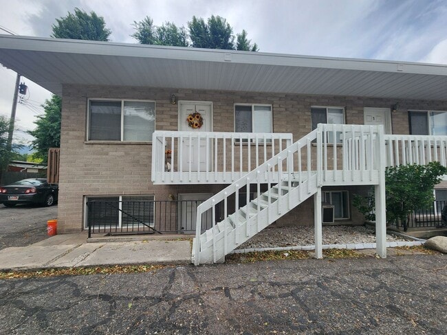 property at 4389 Highland Dr.
