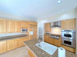 102 Forest Hill Dr in Clayton, CA - Building Photo - Building Photo