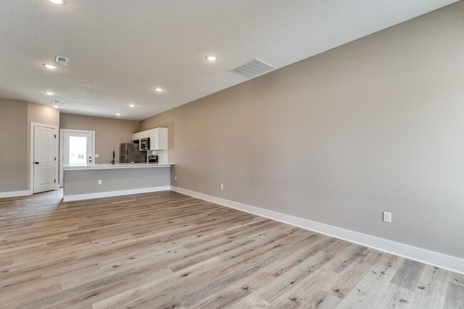 1042 Long Path Ct in Goddard, KS - Building Photo - Building Photo