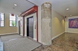 21 Illinois St in Worcester, MA - Foto de edificio - Building Photo