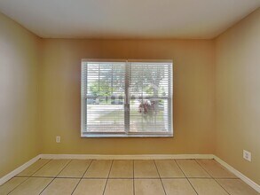1702 SW Penrose Ave in Port St. Lucie, FL - Building Photo - Building Photo