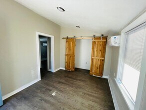 805 W 3rd St in Portales, NM - Building Photo - Building Photo