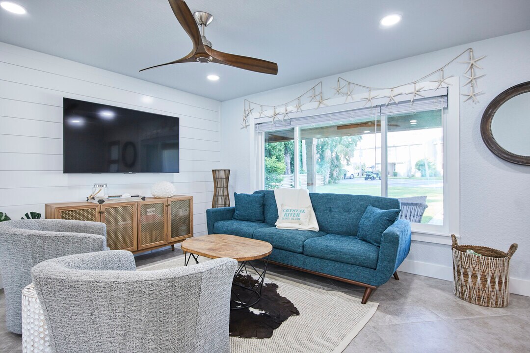 115 Beach Ln in Crystal River, FL - Building Photo