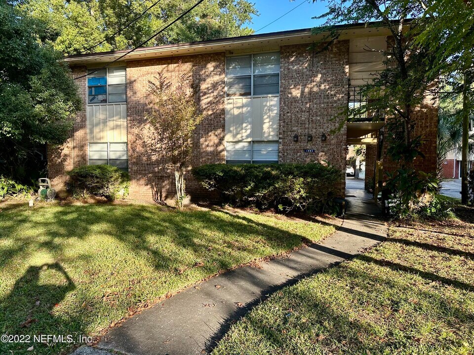 1321 Landon Ave in Jacksonville, FL - Building Photo