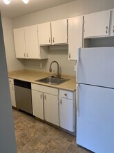 400 Taylor Ave NW in Renton, WA - Building Photo - Building Photo