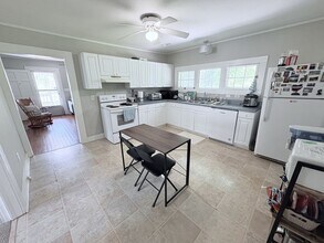 102 Old Central Rd in Clemson, SC - Building Photo - Building Photo