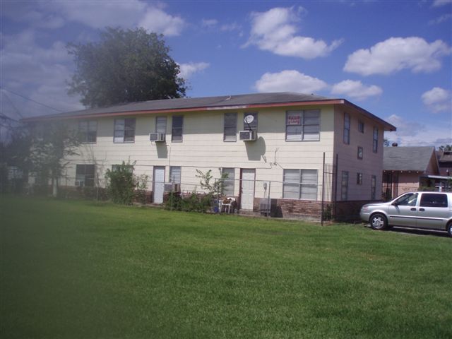 3514 Attucks St in Houston, TX - Foto de edificio