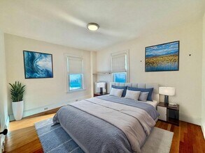 44 Gray St in Arlington, MA - Building Photo - Building Photo