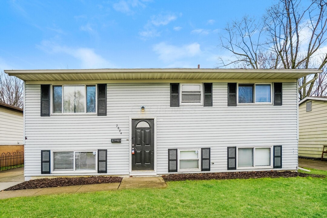 2684 Glenbriar St in Columbus, OH - Building Photo