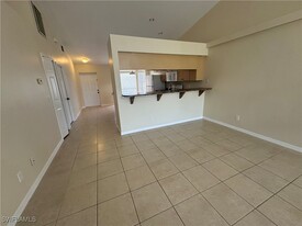 1106 Diplomat Pkwy E in Cape Coral, FL - Building Photo - Building Photo