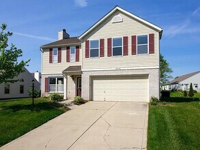 12186 Split Granite Dr in Fishers, IN - Building Photo - Building Photo