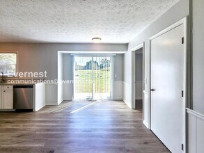 807 Mountain Creek Church Rd NW in Monroe, GA - Foto de edificio - Building Photo