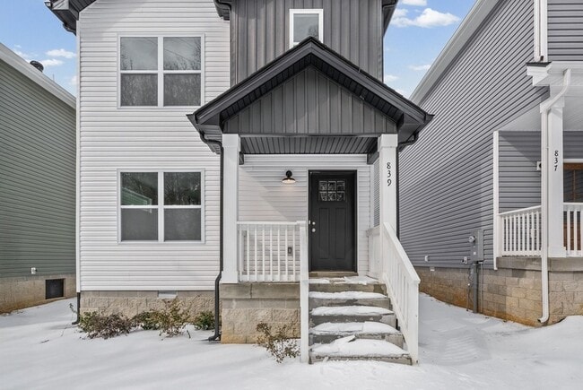 839 Cumberland Dr in Clarksville, TN - Building Photo - Building Photo