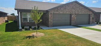 525 NW 69th Ave in Bentonville, AR - Building Photo