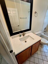 8915 Burlington Ave, Unit 102 in Brookfield, IL - Building Photo - Building Photo