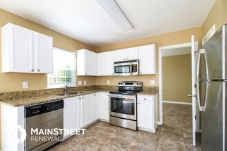 140 Denby Dr in Winston-Salem, NC - Building Photo - Building Photo