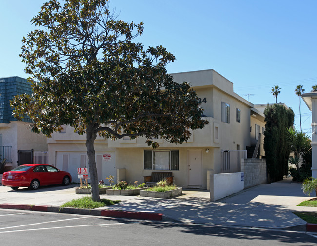 1534 10th St in Santa Monica, CA - Building Photo - Building Photo