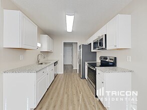204 Wexford Dr in Clayton, NC - Building Photo - Building Photo