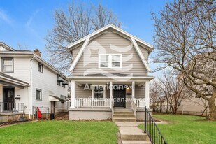 736 McCleary Ave in Dayton, OH - Building Photo