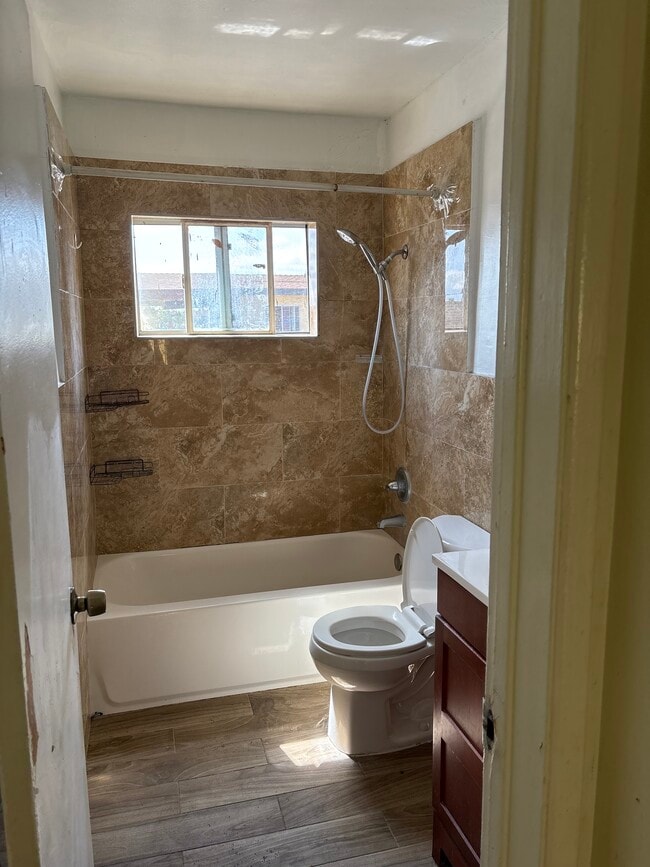 5073 Sterling Ct in San Diego, CA - Building Photo - Building Photo