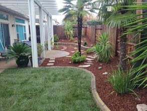 5637 Darby Rd in Rocklin, CA - Building Photo - Building Photo