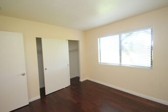 587 Doyle Ln in Ventura, CA - Building Photo - Building Photo