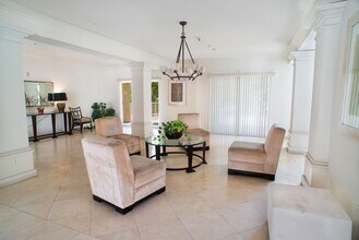 9610 Zelzah Ave in Los Angeles, CA - Building Photo - Building Photo