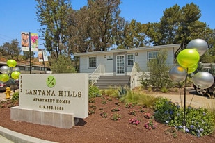 Lantana Hills Apartamentos