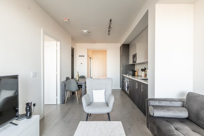 333 Queen St W, Unit SI ID1513086P