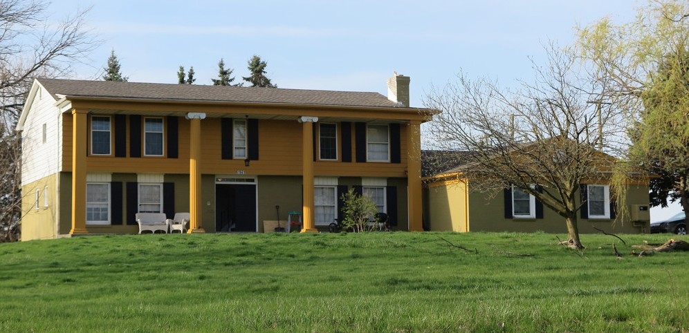 South Lyon Apartments in South Lyon, MI - Building Photo