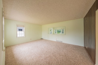 4038 4th Ave N in Great Falls, MT - Building Photo - Building Photo