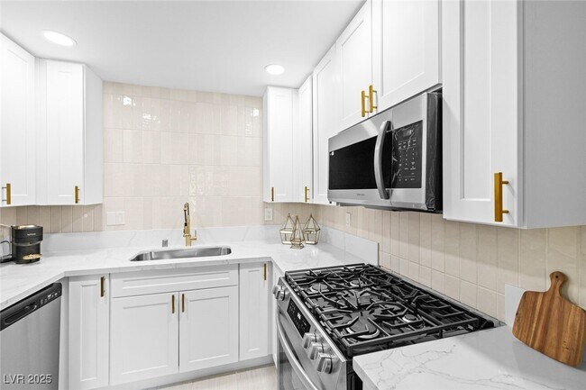 property at 5191 Caliente St